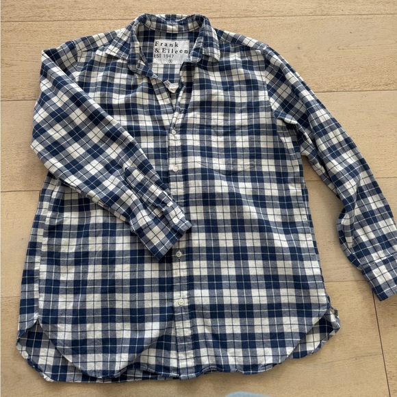 Frank & Eileen JOEDY boyfriend Button up Flannel Shirt blue Plaid Size Small